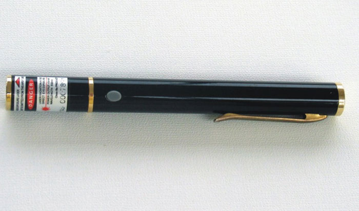 980nm 100mW~300mW Infrared Laser Pointer Pen shape